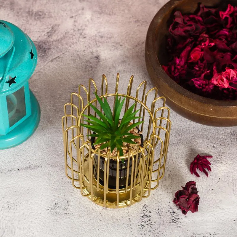 Freyana Metal Planter