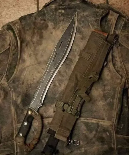 The Outrage: 20" Bushcraft Machete