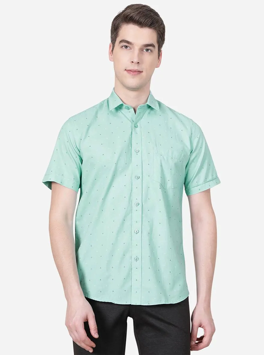 Turquoise Green Printed Slim Fit Casual Shirt | JadeBlue